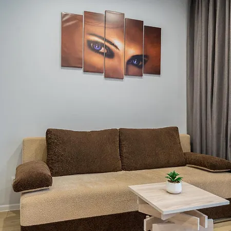 На Волне 1 Apartment *
